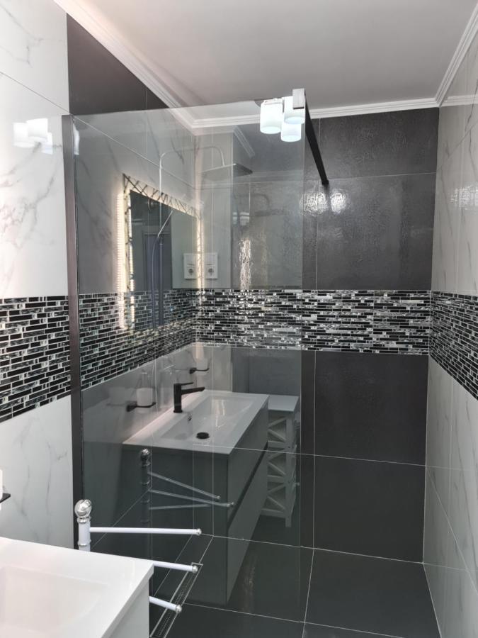 Appartement White Stone à Sibiu Extérieur photo