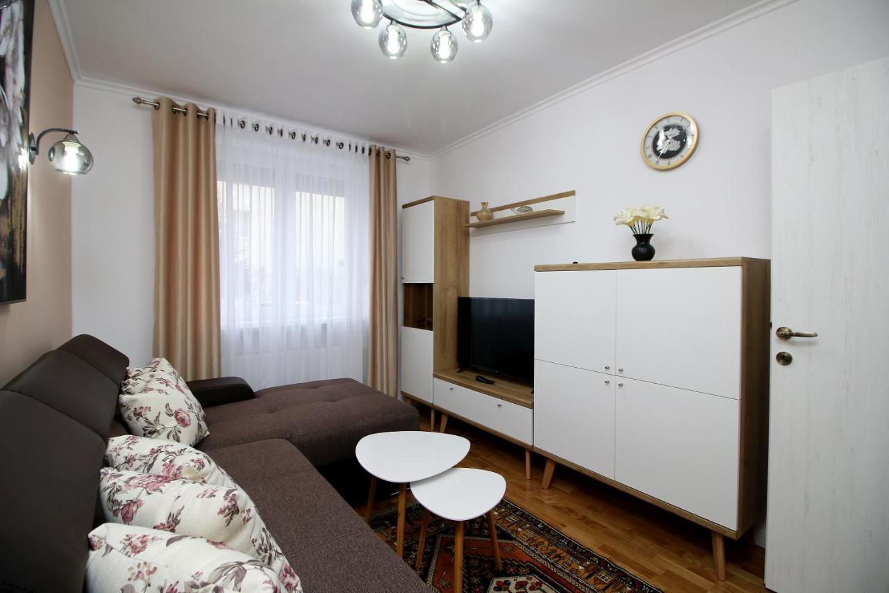 Appartement White Stone à Sibiu Extérieur photo