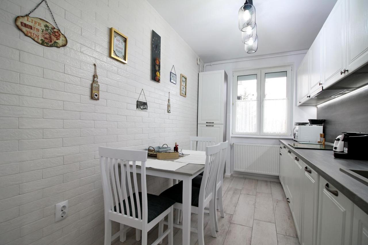 Appartement White Stone à Sibiu Extérieur photo